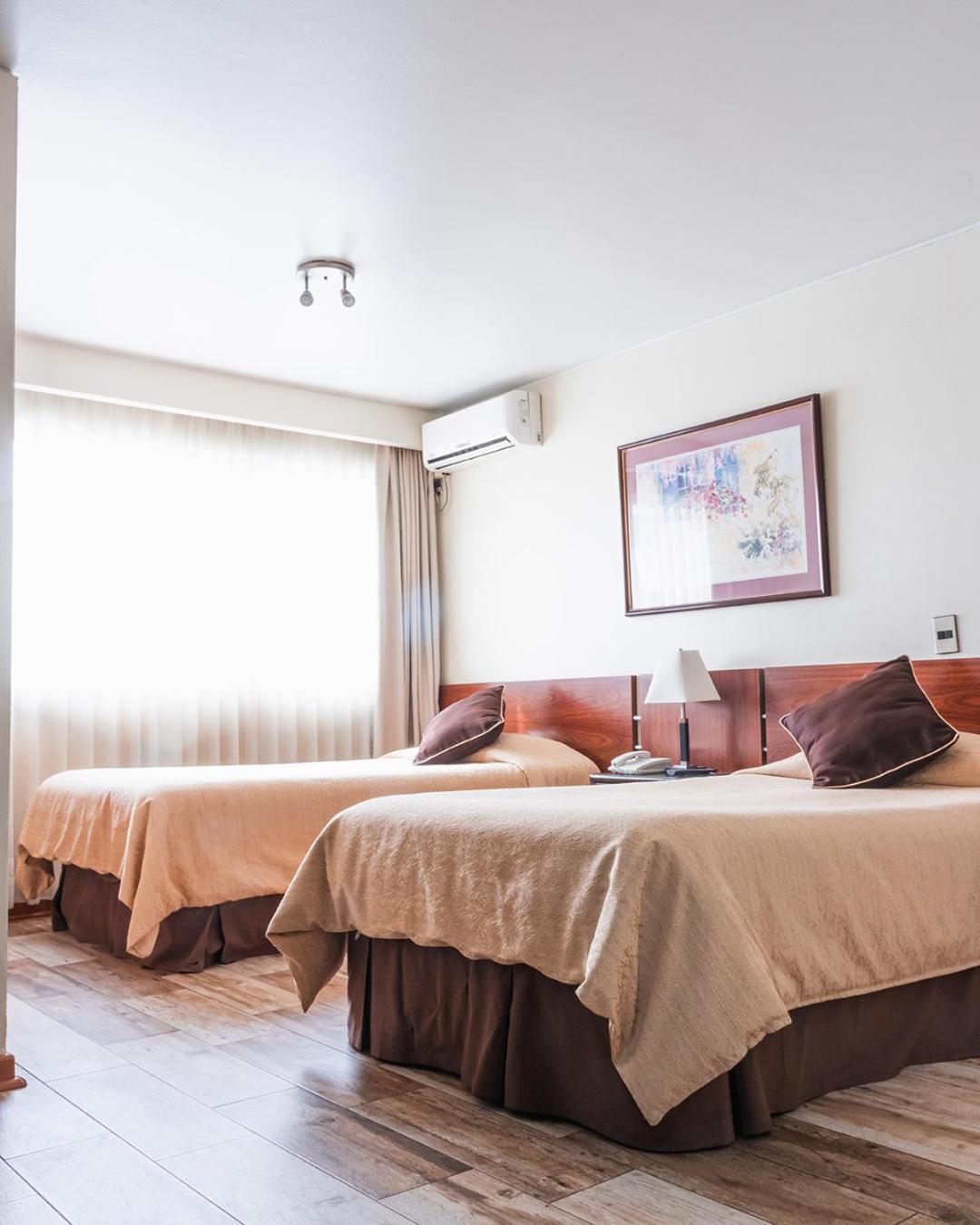 Hotel Diego De Velazquez Santiago Luaran gambar