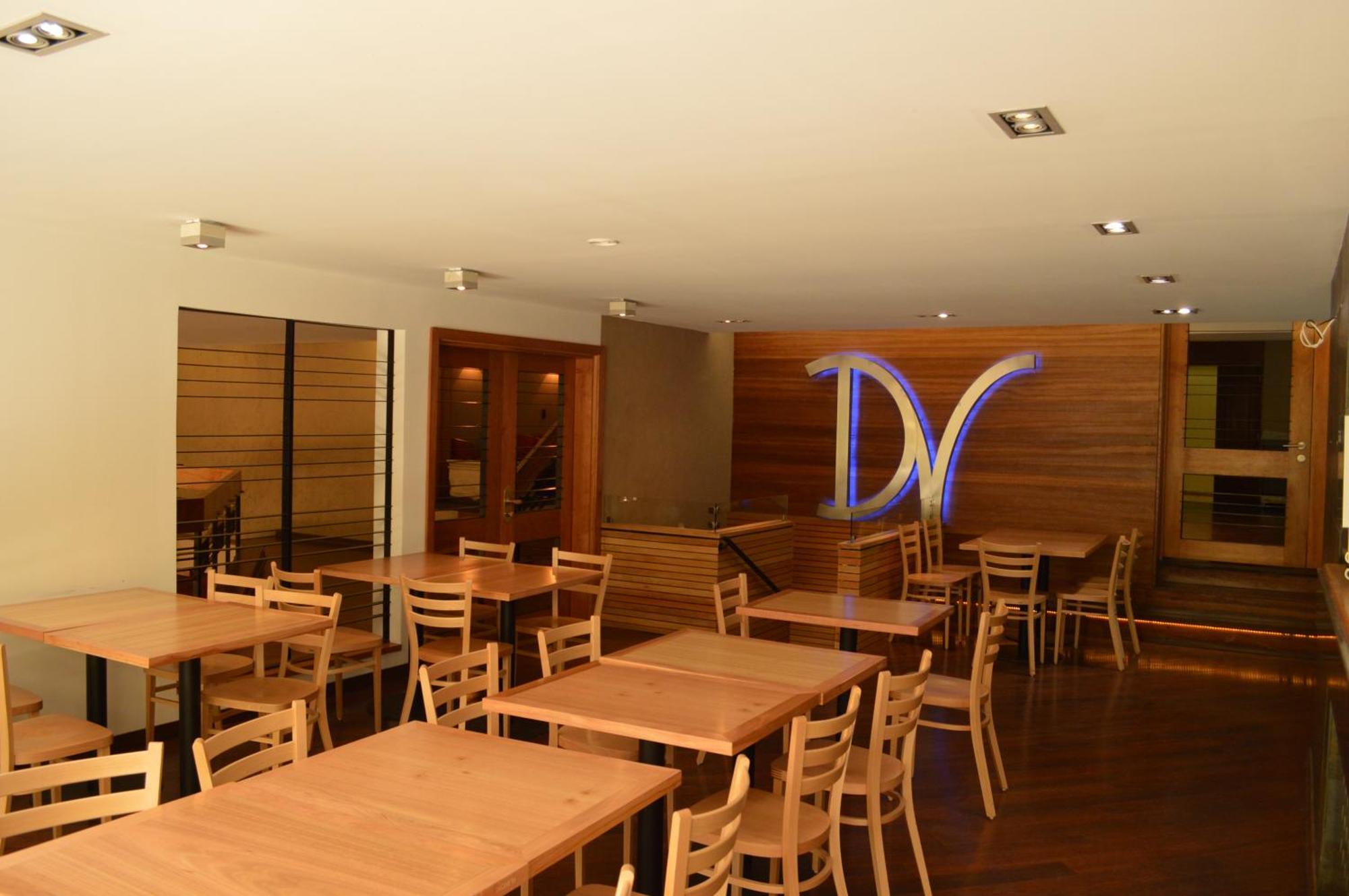 Hotel Diego De Velazquez Santiago Luaran gambar