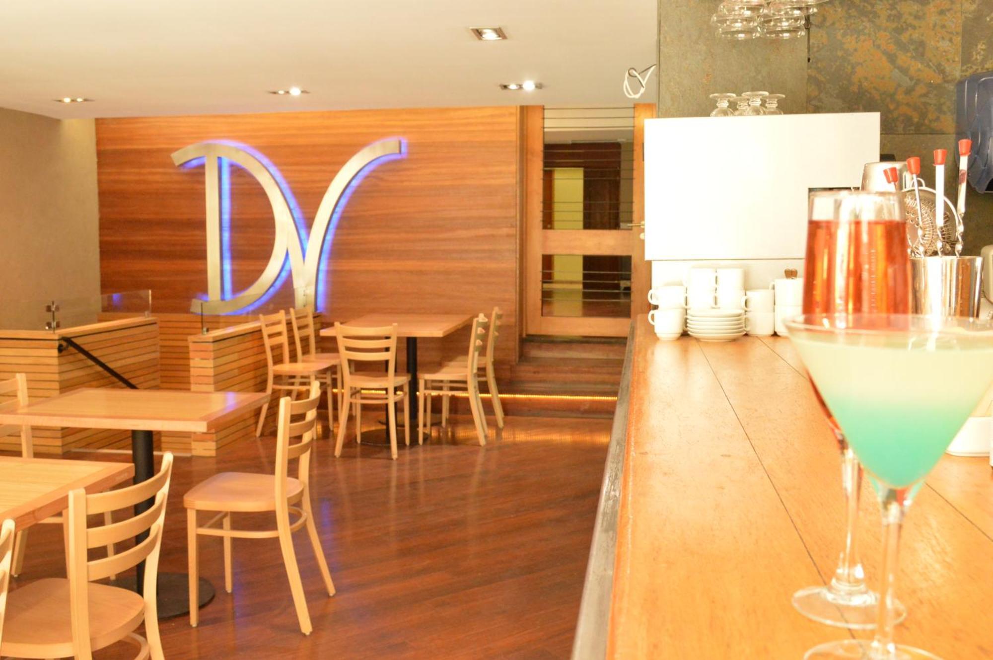 Hotel Diego De Velazquez Santiago Luaran gambar